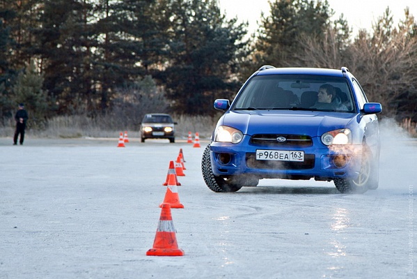 Контраварийное вождение в Томске. Ultra Подарки. Купить уроки контраварийного вождения в Томске. Научитесь водить машину в любых условиях! Сервис UltraPodarki.ru 8 800 505 95 30. Контраварийное вождение Томск, контраварийное вождение, экстремальное вождение Томск, экстремальное вождение, обучение вождению Томск, обучение вождению, вождение Томск, вождение,  курс вождения Томск, курс вождения, курсы экстремальное вождения Томск, курсы экстремального вождения, обучение в автошколе Томск, обучение в автошколе