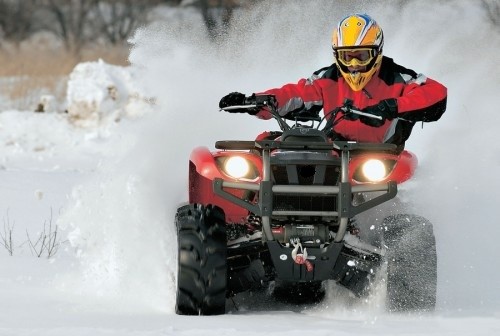 Прокат квадроциклов летом в Томске. Подарочные сертификаты Ultra Подарки. Закажите подарочный сертификат на прокат квадроциклов летом в Томске. Недорогой прокат квадроциклов в подарок для мужчин или парней на день рождения и юбилей. Езда на квадроциклах в летнее время - наслаждение активным отдыхом с друзьями. Сервис UltraPodarki.ru 8 800 505 95 30. Квадроцикл, катание на квадроциклах, прокат квадроциклов, езда на квадроцикле, прокат квадроциклов Томск, катание на квадроциклах летом, катание на квадроциклах осенью, катание на квадроциклах летом, катание на квадроциклах зимой, сертификат на катание на квадроциклах
