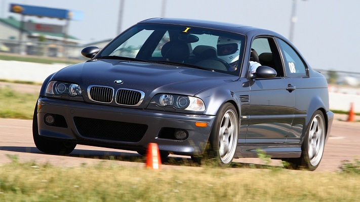 Контраварийное вождение в Томске. Ultra Подарки. Купить уроки контраварийного вождения в Томске. Научитесь водить машину в любых условиях! Сервис UltraPodarki.ru 8 800 505 95 30. Контраварийное вождение Томск, контраварийное вождение, экстремальное вождение Томск, экстремальное вождение, обучение вождению Томск, обучение вождению, вождение Томск, вождение,  курс вождения Томск, курс вождения, курсы экстремальное вождения Томск, курсы экстремального вождения, обучение в автошколе Томск, обучение в автошколе