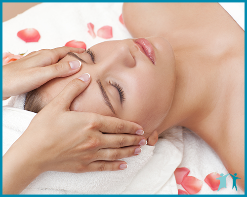 СПА процедура "Массаж лица ручной". Ultra Подарки Томск. Подарите любимой, маме, сестре или подруге, наш подарочный сертификат на СПА процедуру "Массаж лица ручной". Ultra Подарки Томск. 8 800-505-9503. ручной массаж лица, массаж лица томск, лучший массаж лица, спа массаж лица, массаж лица руками, массаж лица ручной