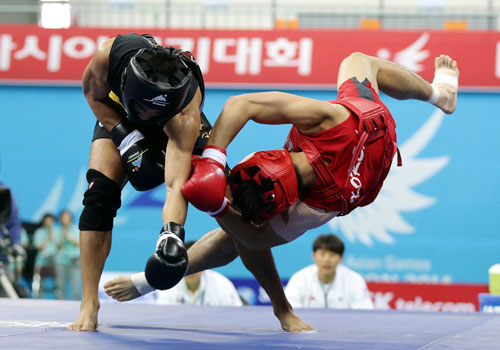 Занятия по Ушу Саньда. Подарочные сертификаты Ultra Подарки Томск. Купить оригинальный подарок или подарочный сертификат на Занятия по Ушу Саньда. Сервис UltraPodarki.ru Томск 8 800 505 95 30. 