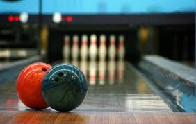 Игра в боулинг в Томске.Ultra Подарки. Игра в боулинг в Томске. Сервис: UltraPodarki.ru 8 800 505 95 30. Игра в боулинг, игра в боулинг Томск, боулинг Томск, купить боулинг Томск, играть в боулинг, играть в боулинг Томск