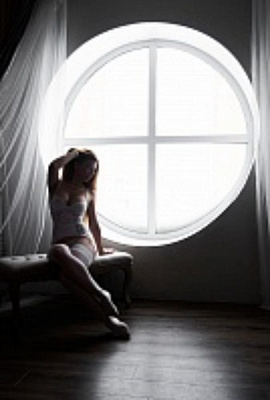 Профессиональная фотосессия в стиле Будуар в студии Томска. Ultra Подарки. Сертификат на профессиональную откровенную фотосессию в студии Томска. Сервис UltraPodarki.ru 8 800 505 95 30. профессиональная съемка, фотосессии девушек, фотосессия в студии, профессиональный фотограф, новогодняя фотосессия, фотосессия в стиле Будуар, будуар фотосессия, подарочная фотосессия в студии, фотосессия в томске недорого, фотосессия девушки в студии, новогодняя фотосессия в студии, откровенная фотосессия, фотосессия Томск
