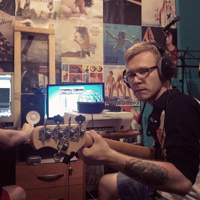 Запись песни в Томске. Ultra Подарки . Запись песни в студии звукозаписи Томска. Купить сертификат на создание песни в студии. Ultra Подарки Сервис UltraPodarki.ru 8 800 505 95 30
. звукозапись, песня в студии, песня альбом, звукозапись студия, запись песни, урок вокал, эстрадный вокал, вокал обучение, запись песни в студии, запись песни в студии на Новый Год
