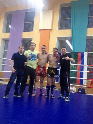 Купить занятие тайским боксом в Томске. Сервис Ultra Подарки. Хотите взять уроки Муай Тай в клубе тайского бокса? Купите сертификат на занятие тайским боксом в Томске. Сервис UltraPodarki.ru 8 800 505 95 30. Занятия тайским боксом, тайский бокс индивидуальные занятия, занятия тайским боксом в Томске, тайский бокс цена, тайский бокс тренировка, тайский бокс клуб, тайский бокс клуб в Томске, муай тай, уроки муай тай, сертификат на тайский бокс, Муай Тай Томск, Тайский бокс Томск, купить тайский бокс, купить муай тай, купить Тайский бокс Томск