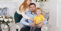 Семейная фотосессия в студии