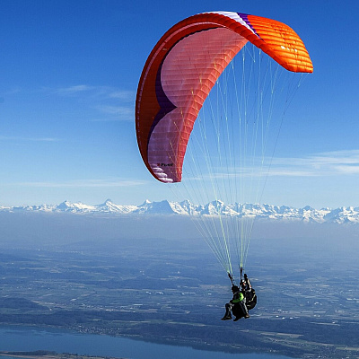 Полёт с инструктором на параплане в Томске. Ultra Подарки. Полёт с инструктором на параплане в Томске. Попробуйте полёт на двухместном параплане над Томском. Сервис: UltraPodarki.ru 8 800 505 95 30. Полёт на параплане, полёт на параплане Томск, полёт с инструктором на параплане Томск, полёт с инструктором на параплане, параплан Томск, параплан, парапланеризм Томск