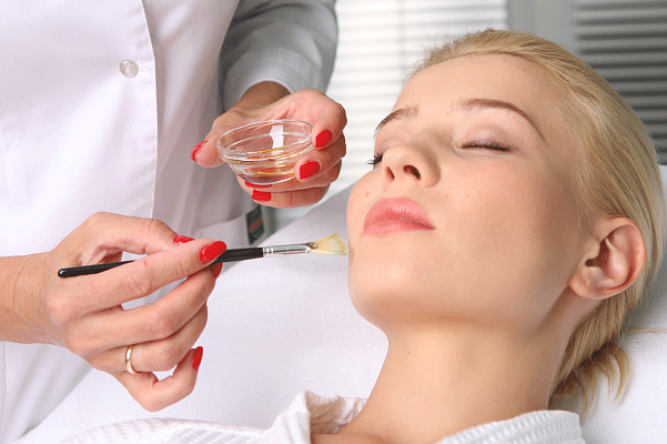 СПА процедура "Чистка лица". Ultra Подарки Томск. Подарочный сертификат на СПА процедуру "Чистка лица". Ultra Подарки Томск. 8 800-505-9503. чистка лица томск, ультразвуковая чистка лица, чистка лица +у косметолога, чистка лица +от прыщей, комбинированная чистка лица, чистка лица