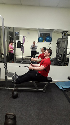 Свободные занятия с персональным фитнес тренером. Подарочные сертификаты ULTRA Подарки. Подарить свободные занятия в тренажёрном зале с персональным фитнес тренером. Возможность согласовать индивидуальный график занятий. Подарочные сертификаты UltraPodarki.ru 8 800 505 95 30. 