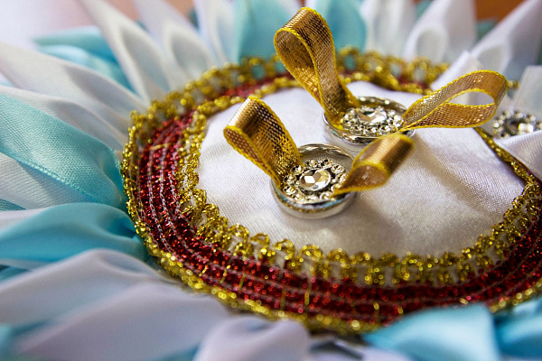 Фотосессия "Регистрация в ЗАГСе". Подарочные сертификаты Ultra Подарки Томск. Купить оригинальный подарок или подарочный сертификат на Фотосессия "Регистрация в ЗАГСе". Сервис UltraPodarki.ru Томск 8 800 505 95 30. 