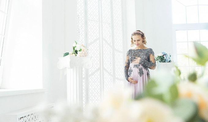 Фотосессия для беременных в студии в Томске. Ultra Подарки. Профессиональная Фотосессия для беременных в Томске. Раскройте все краски беременности и сохраните воспоминания на долгие годы. Сервис UltraPodarki.ru 8 (800) 505 95 30. Фотосессия для беременных Томск, фотосессия для беременных, фотосессия Томск, фотосессия, фотосессия для беременных в студии Томск, фотосессия для беременных в студии, фото беременность Томск, фото беременность, фотосессия в студии