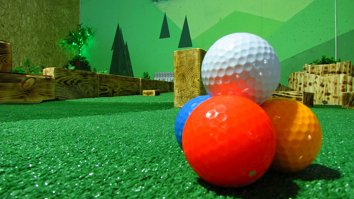 Мини-гольф в подарок. Ultra Подарки Томск. Подарочный сертификат на игру в мини-гольф. Подарите себе и своим близким увлекательную игру в мини-гольф, устройте настоящий праздник. UltraPodarki.ru 8-800-505-9530. Мини-гольф Томск, Мини-гольф Томск, Мини-гольф, гольф Томск