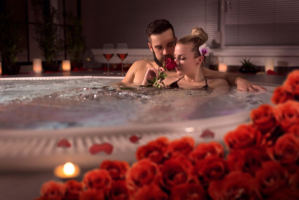 Романтическое свидание в СПА в Томске. Ultra Подарки. Купить романтическое свидание в СПА в Томске. Подарите самым близким незабываемые моменты и признайтесь в искренних чувствах. Сервис UltraPodarki.ru 8-800-505-95-30. Романтическое свидание в СПА в Томске, свидание в Томске, свидание в СПА, сертификат на свидание в СПА, сертификат на свидание в Томске, купить свидание, купить свидание Томск, первое свидание, девушка свидание, СПА, романтическое СПА, романтический вечер, романтические любимому