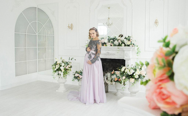 Фотосессия для беременных в студии в Томске. Ultra Подарки. Профессиональная Фотосессия для беременных в Томске. Раскройте все краски беременности и сохраните воспоминания на долгие годы. Сервис UltraPodarki.ru 8 (800) 505 95 30. Фотосессия для беременных Томск, фотосессия для беременных, фотосессия Томск, фотосессия, фотосессия для беременных в студии Томск, фотосессия для беременных в студии, фото беременность Томск, фото беременность, фотосессия в студии