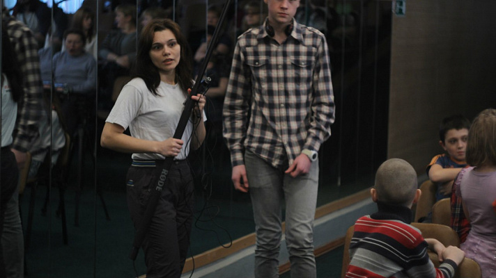 Занятия по созданию детских видеороликов. Подарочные сертификаты Ultra Подарки Томск. Купить оригинальный подарок или подарочный сертификат на Занятия по созданию детских видеороликов. Сервис UltraPodarki.ru Томск 8 800 505 95 30. 