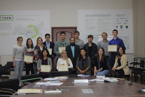 Подарочный сертификат на курс «Архивариус» (развитие памяти). Сервис Ultra Подарки. Подарить курс «Архивариус» (развитие памяти). Вы научитесь многомерно запоминать и структурировать информацию, также улучшите долговременную память. Сервис подарочных сертификатов UltraPodarki.ru 8 800 505 95 30. 