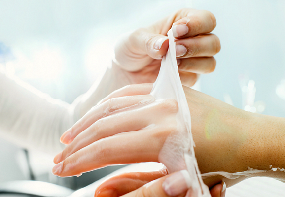 СПА-процедура "Парафинотерапия для рук и ног". Подарочные сертификаты Ultra Подарки. Купить оригинальный подарок или подарочный сертификат на СПА-процедуру "Парафинотерапия для рук и ног". Сервис UltraPodarki.ru 8 800 505 95 30. 