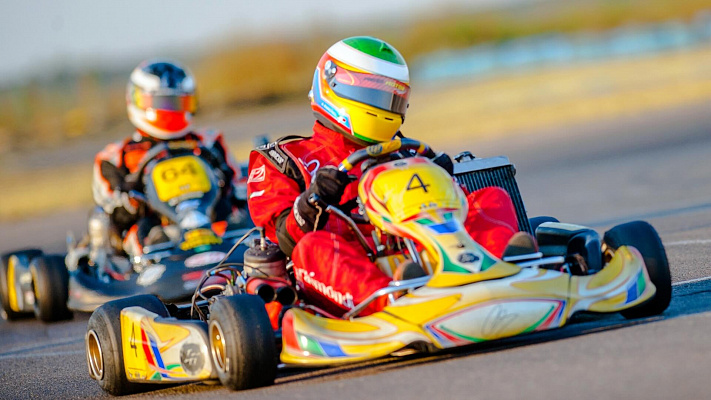 Картинг в Томске. ULTRA ПОДАРКИ. Купить картинг в Томске. Попробуйте участие в настоящей гонке и получите порцию незабываемых эмоций. Гонки на картах - это приятно и доступно. Сервис UltraPodarki.ru 8 800 505 95 30. Картинг Томск, картинг, гонки на картах Томск, гонки на картах, езда на карте Томск, езда на карте, купить картинг Томск, купить картинг, картинг цена Томск, картинг цена, картинг клуб Томск, картинг клуб, картинг центр, картинг центр Томск