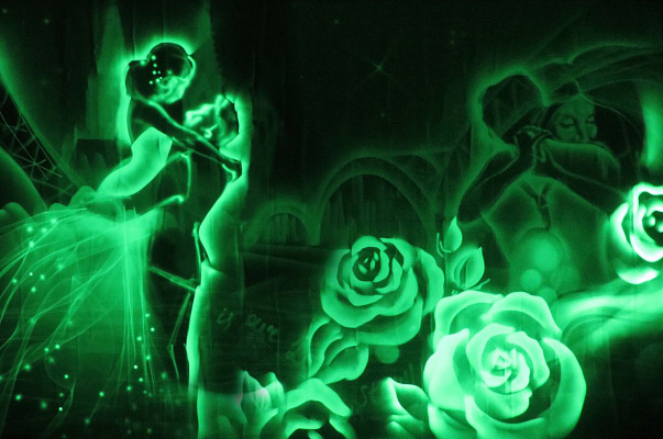 Романтический мастер класс по рисованию светом для двоих в Томске. Ultra Подарки. Купить сертификат на мастер класс по рисованию светом для двоих  в Томске. Сервис UltraPodarki.ru 8 (800) 505 95 30. Рисование светом Томск, рисование светом, рисование светом для двоих Томск, романтический мастер класс по рисованию светом, мастер класс для двоих по рисованию светом Томск, рисование светом для влюбленных, световая терапия Томск, световая терапия, рисовать светом Томск, рисовать светом, мастер класс по рисованию светом Томск, рисование светом