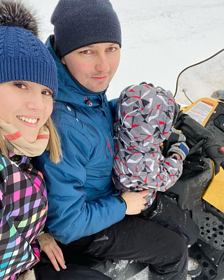 Катание на снегоходах в Томске в подарок ❄️. Сервис Ultra Подарки
. Подарочный сертификат на катание на снегоходах в Томске с друзьями ❄️. Закажите прокат снегоходов в подарок для мужчин и парней на день рождения по привлекательным ценам. Езда на снегоходах это ещё и активный зимний отдых. Сервис UltraPodarki.ru ☎️ 8 800 505 95 30	. катание на снегоходах, подарочный сертификат на катание на снегоходе, прокат снегоходов, прокат снегоходов Томск, катание на снегоходах Томск, езда на снегоходе