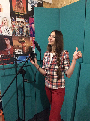 Запись песни в Томске. Ultra Подарки . Запись песни в студии звукозаписи Томска. Купить сертификат на создание песни в студии. Ultra Подарки Сервис UltraPodarki.ru 8 800 505 95 30
. звукозапись, песня в студии, песня альбом, звукозапись студия, запись песни, урок вокал, эстрадный вокал, вокал обучение, запись песни в студии, запись песни в студии на Новый Год
