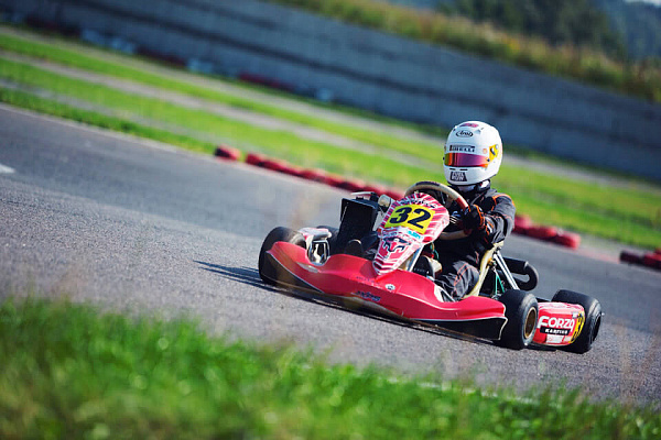 Картинг в Томске. ULTRA ПОДАРКИ. Купить картинг в Томске. Попробуйте участие в настоящей гонке и получите порцию незабываемых эмоций. Гонки на картах - это приятно и доступно. Сервис UltraPodarki.ru 8 800 505 95 30. Картинг Томск, картинг, гонки на картах Томск, гонки на картах, езда на карте Томск, езда на карте, купить картинг Томск, купить картинг, картинг цена Томск, картинг цена, картинг клуб Томск, картинг клуб, картинг центр, картинг центр Томск