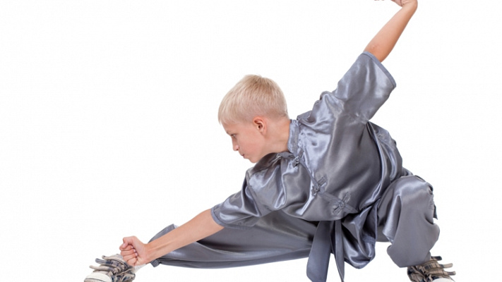 Ушу для детей. Подарочные сертификаты Ultra Подарки Томск. Купить оригинальный подарок или подарочный сертификат на Ушу для детей. Сервис UltraPodarki.ru Томск 8 800 505 95 30. 